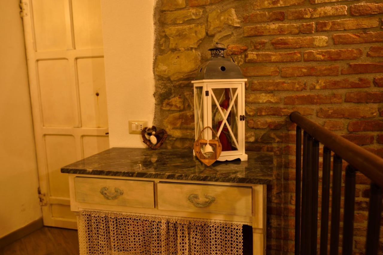 Il Borgo Del Castello Hotel Cremolino Exterior photo